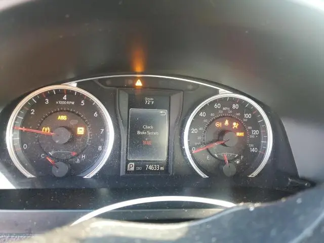 2016 TOYOTA CAMRY LE