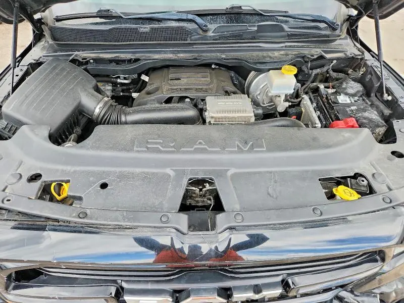 2019 RAM 1500 LARAMIE  