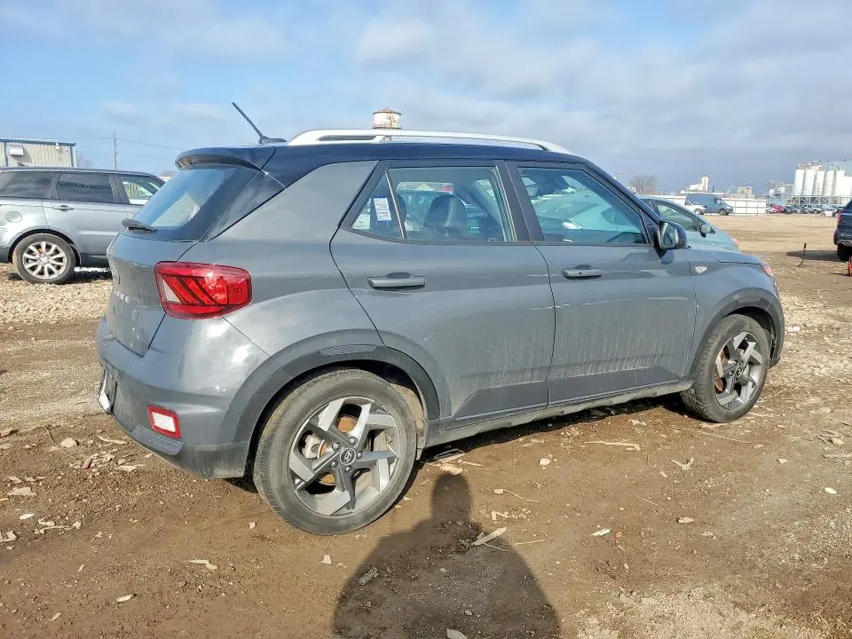 2023 HYUNDAI VENUE LIMITED  