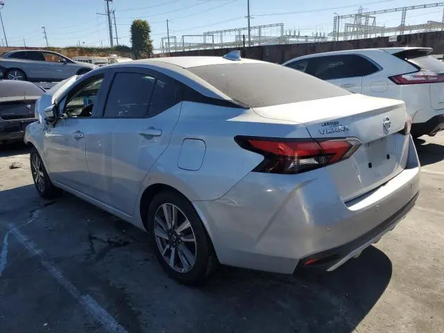 2020 NISSAN VERSA SV  