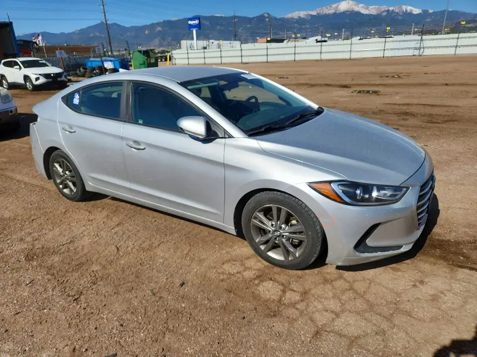 2018 HYUNDAI ELANTRA SEL  