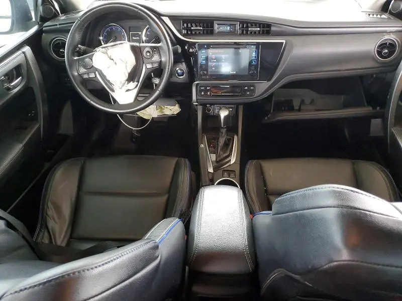 2018 TOYOTA COROLLA XSE  