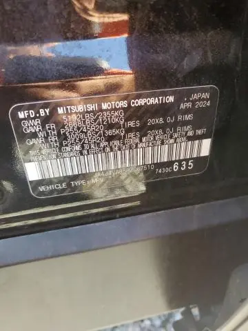 2024 MITSUBISHI OUTLANDER SE  