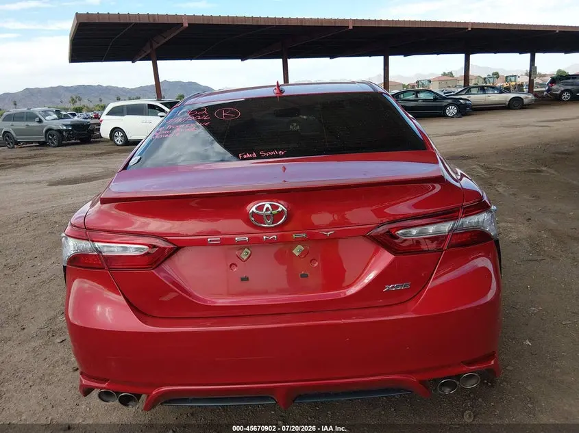 2019 TOYOTA CAMRY XSE