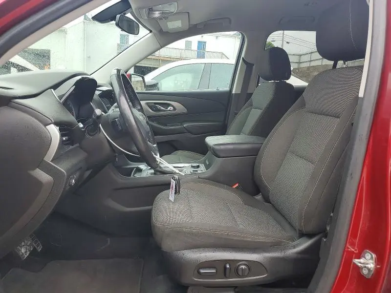 2018 CHEVROLET TRAVERSE LT  
