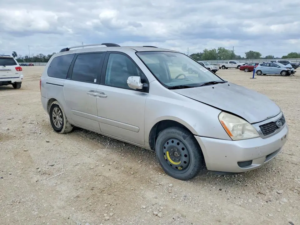 2012 KIA SEDONA LX  