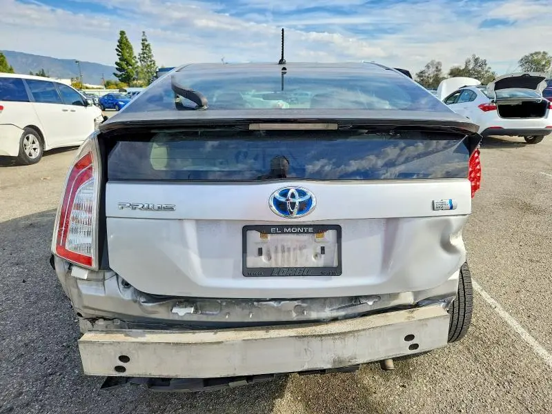 2013 TOYOTA PRIUS TWO  