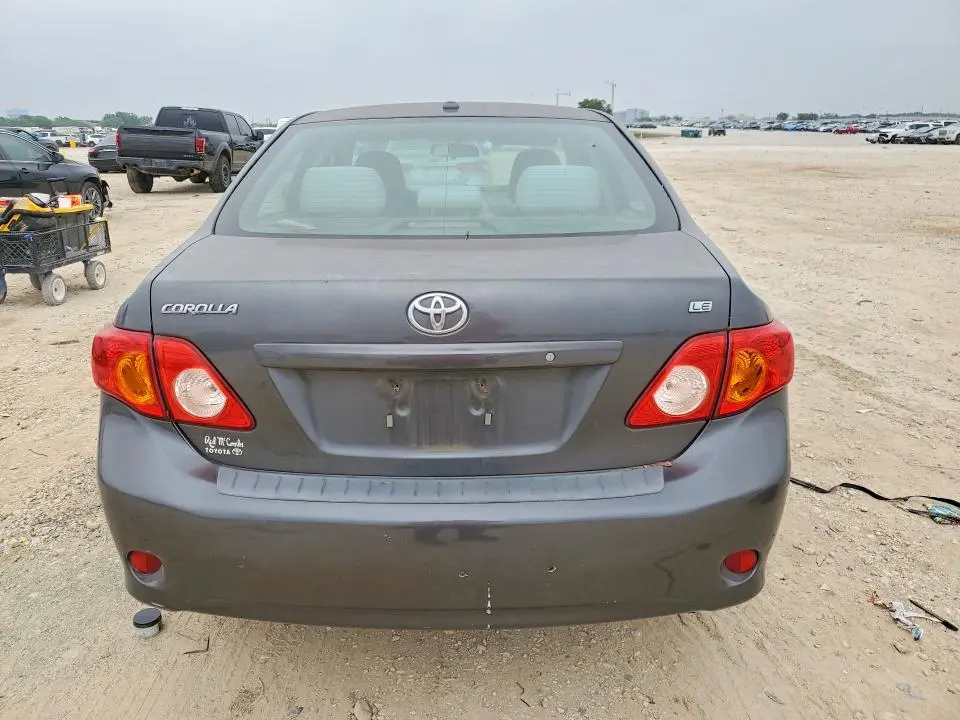 2010 TOYOTA COROLLA LE  