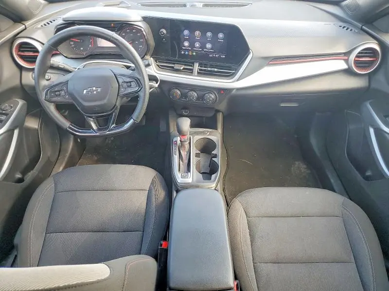 2025 CHEVROLET TRAX 1RS  