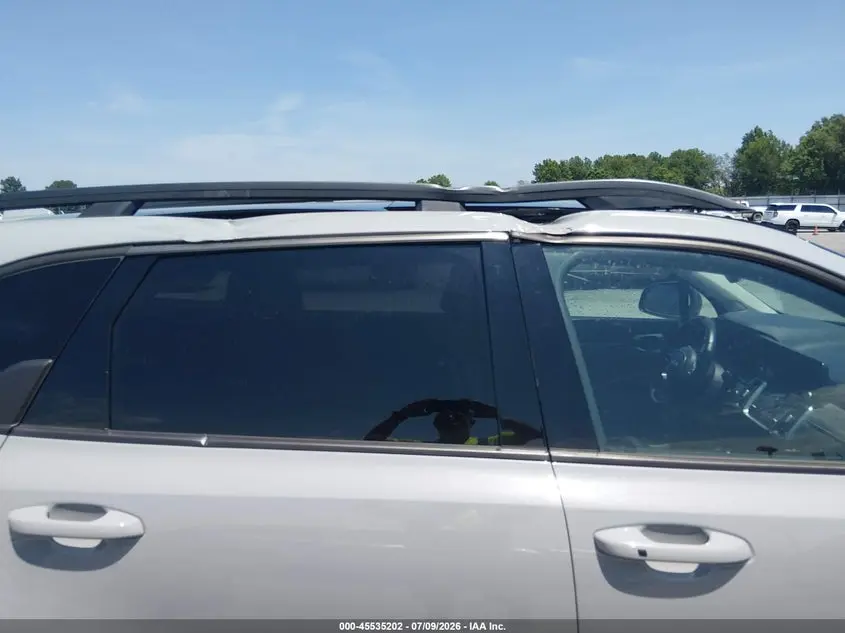 2023 KIA SORENTO X-LINE EX