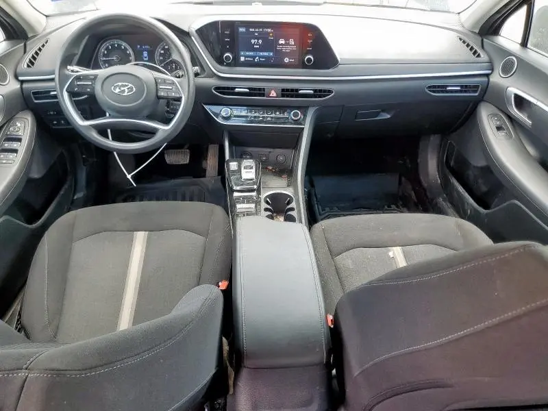 2023 HYUNDAI SONATA SE  