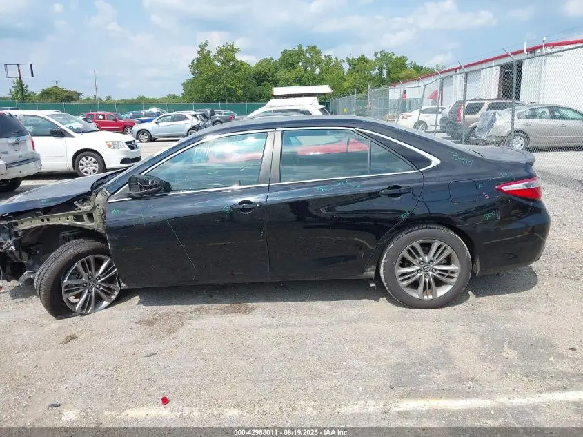 2017 TOYOTA CAMRY SE