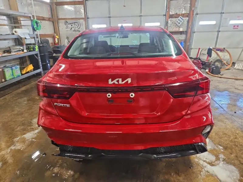 2022 KIA FORTE FE  