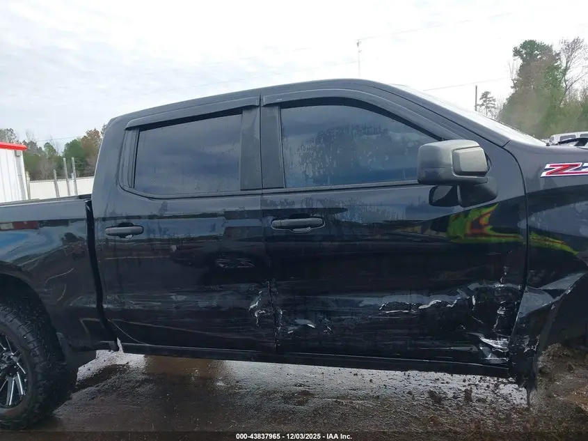 2021 CHEVROLET SILVERADO 1500 4WD  SHORT BED CUSTOM TRAIL BOSS/4WD  STANDARD BED CUSTOM TRAIL BOSS