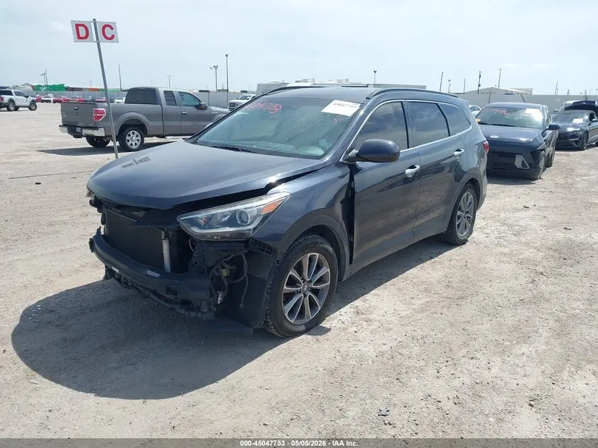 2018 HYUNDAI SANTA FE SE
