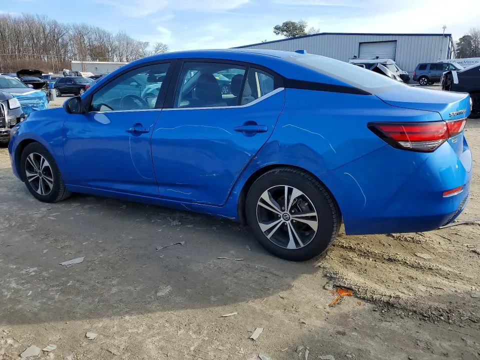 2022 NISSAN SENTRA SV  