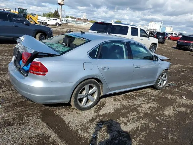 2013 VOLKSWAGEN PASSAT SE  