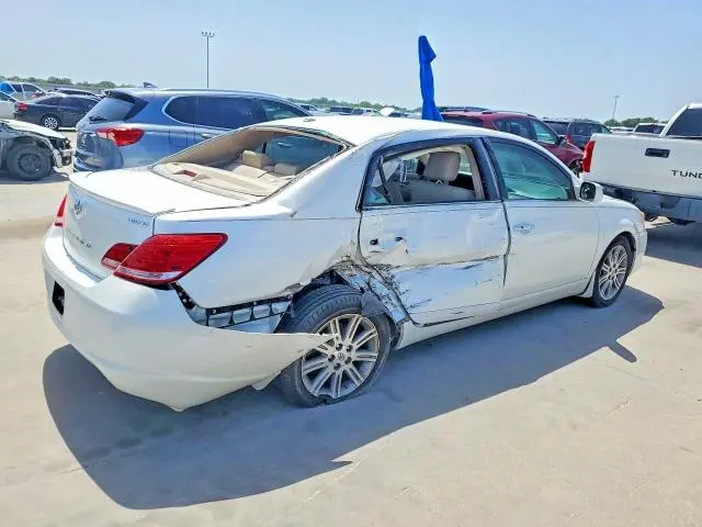 2010 TOYOTA AVALON LIMITED  