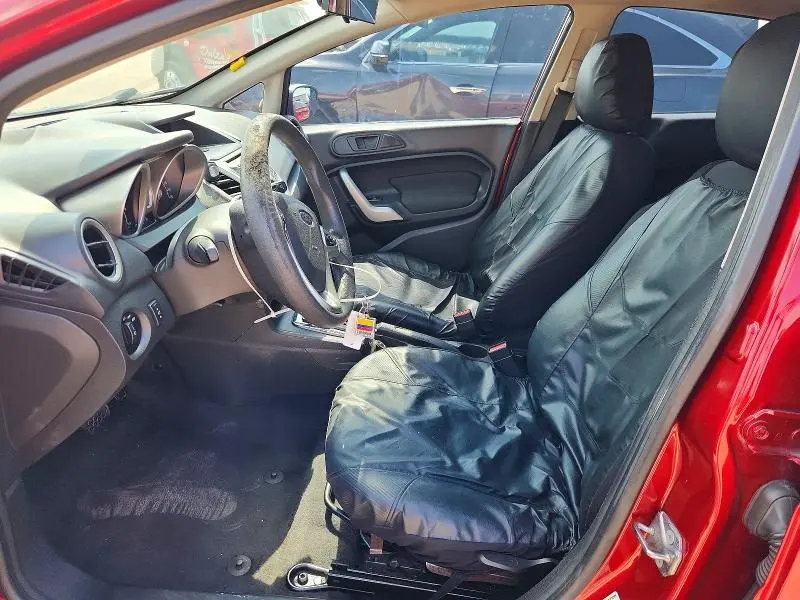 2013 FORD FIESTA SE  