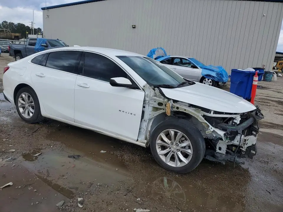 2021 CHEVROLET MALIBU LT  