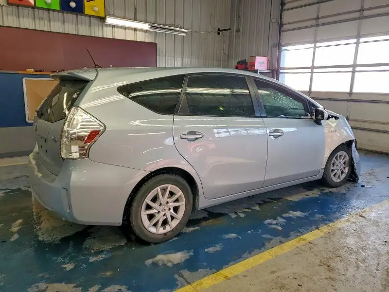 2014 TOYOTA PRIUS V   