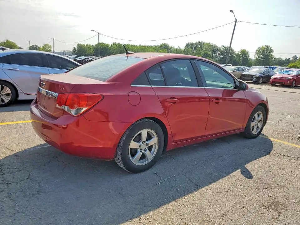 2011 CHEVROLET CRUZE LT  