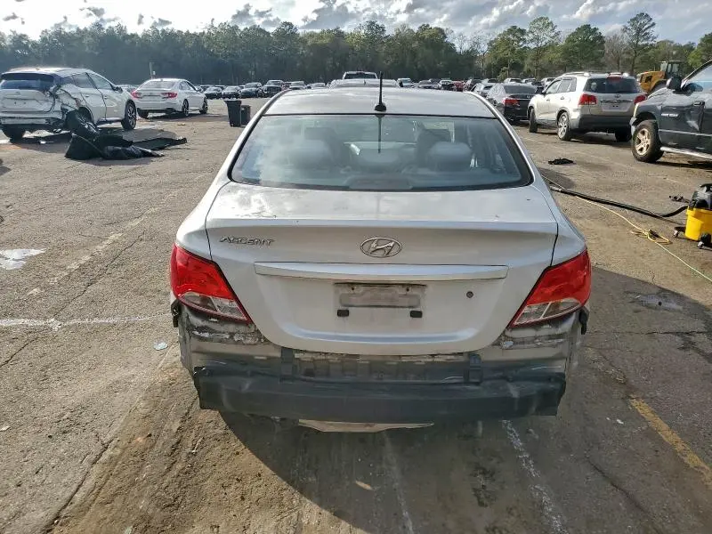 2015 HYUNDAI ACCENT GLS  