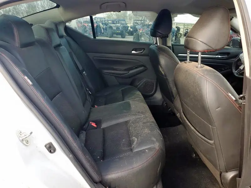 2024 NISSAN ALTIMA SR  