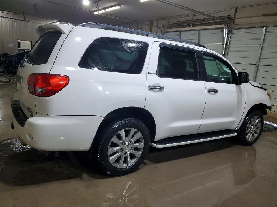 2016 TOYOTA SEQUOIA LIMITED  