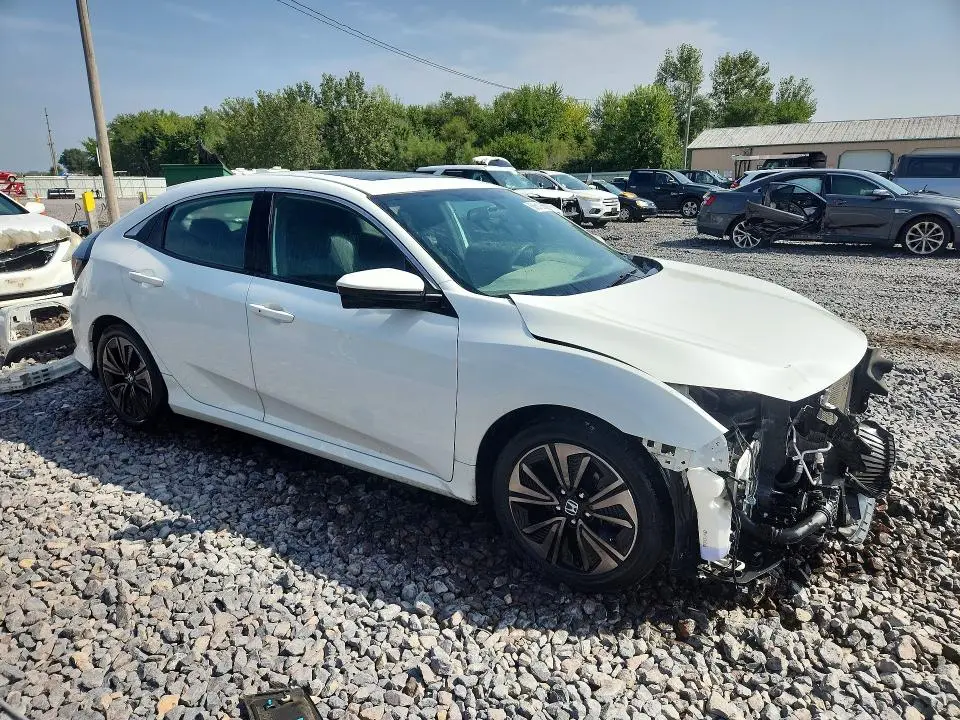 2017 HONDA CIVIC EX  