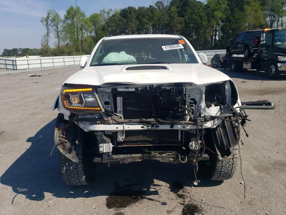 2011 TOYOTA TACOMA PRERUNNER V6  