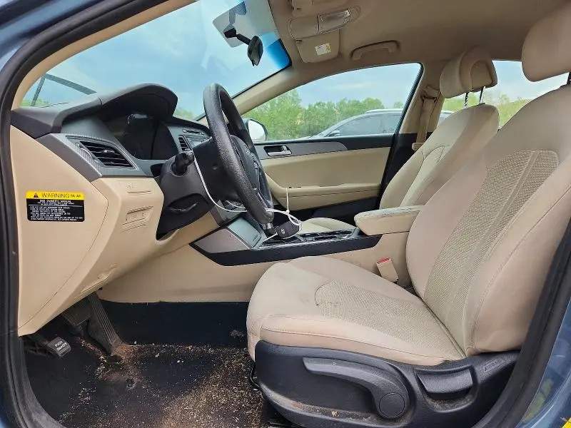 2017 HYUNDAI SONATA SE  