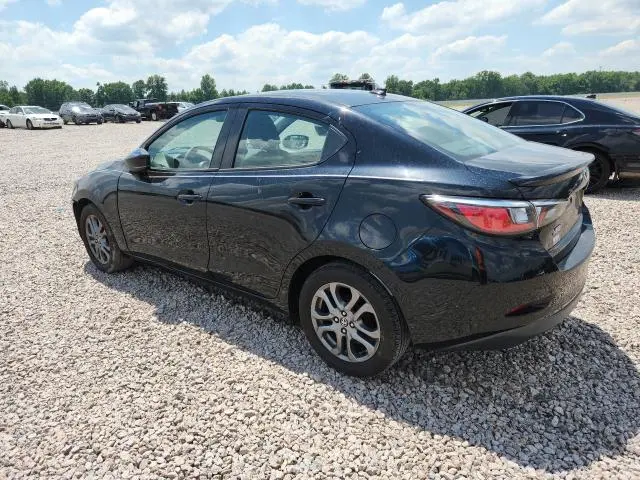 2019 TOYOTA YARIS LE  