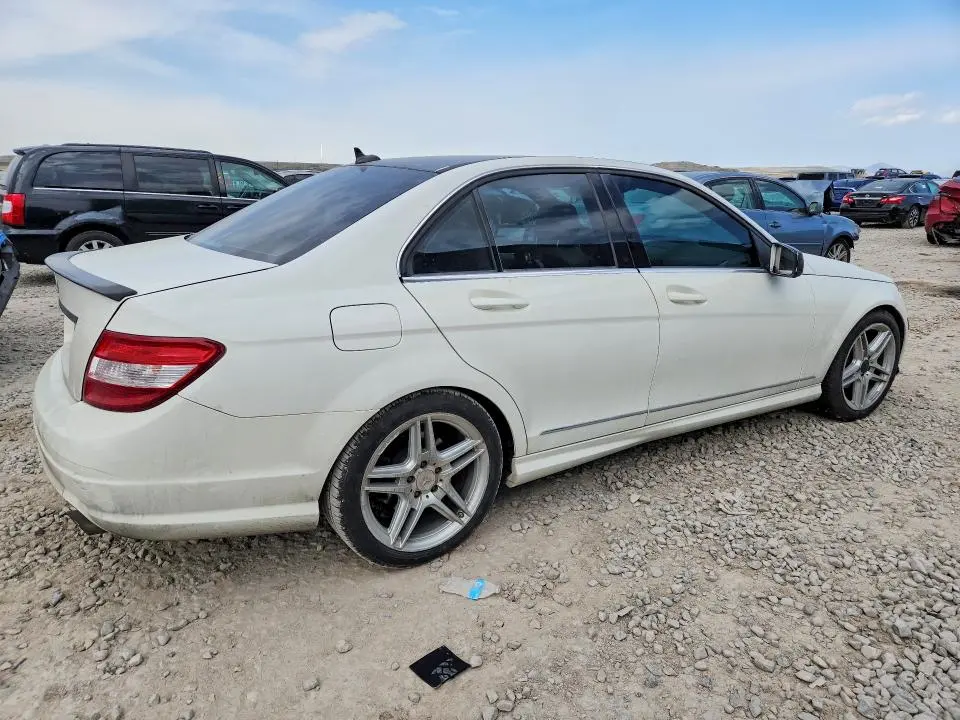 2010 MERCEDES-BENZ C 300  