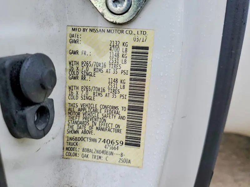 2017 NISSAN FRONTIER S  