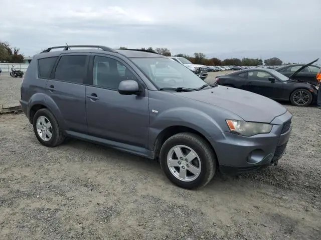 2010 MITSUBISHI OUTLANDER ES