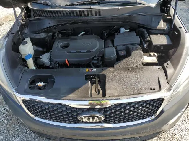 2017 KIA SORENTO LX  
