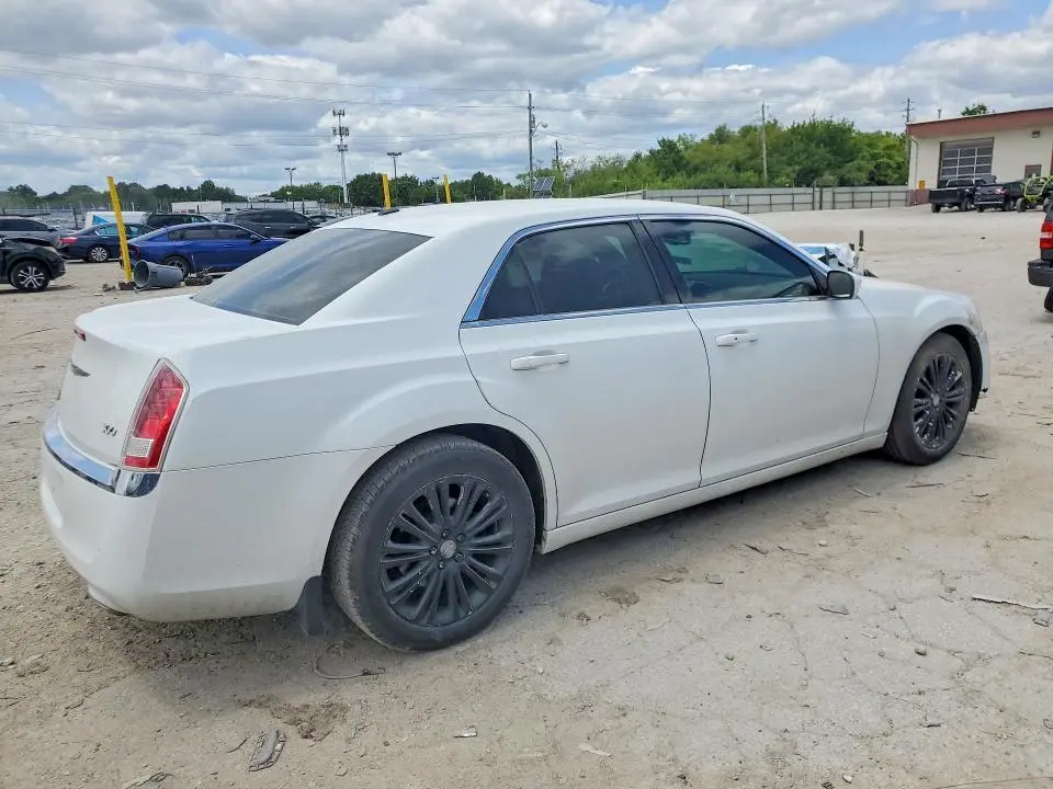 2014 CHRYSLER 300   
