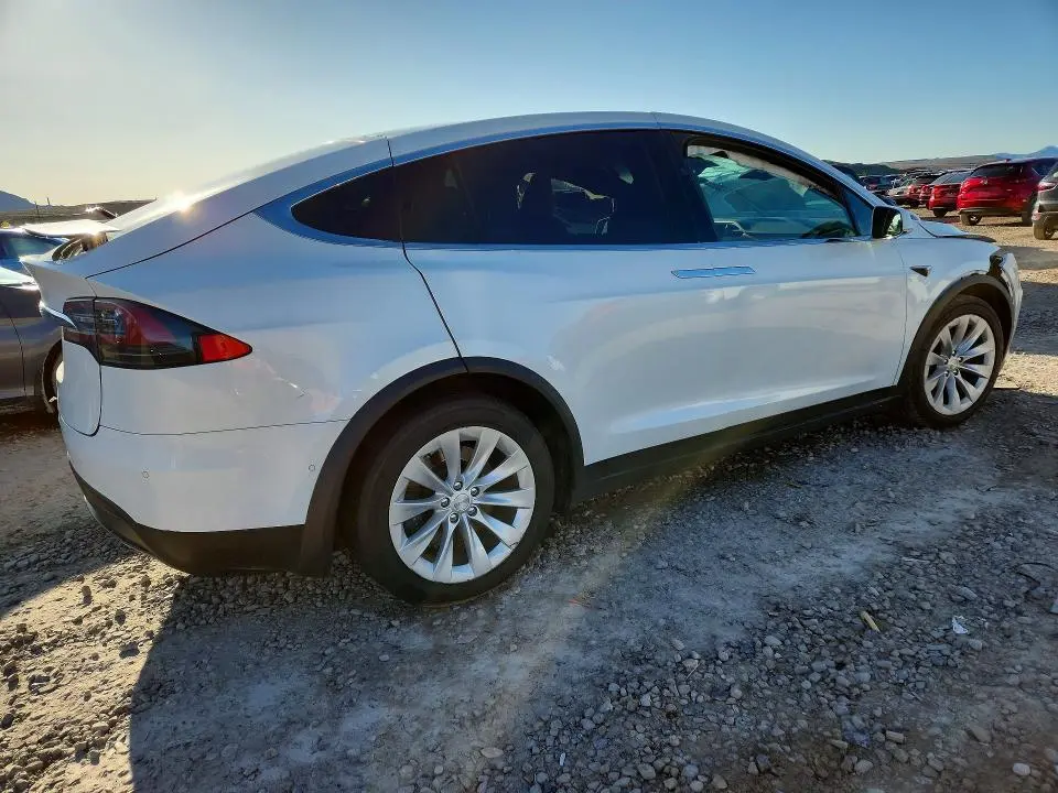2019 TESLA MODEL X   