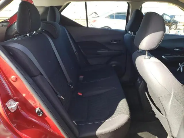 2021 NISSAN KICKS SV  