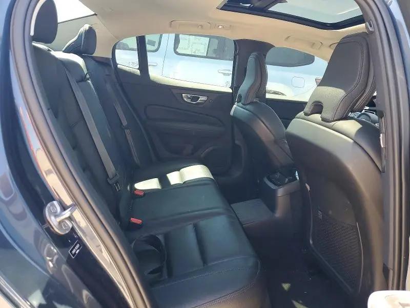 2023 VOLVO S60 PLUS  