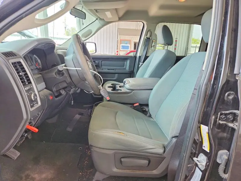 2016 RAM 1500 ST  