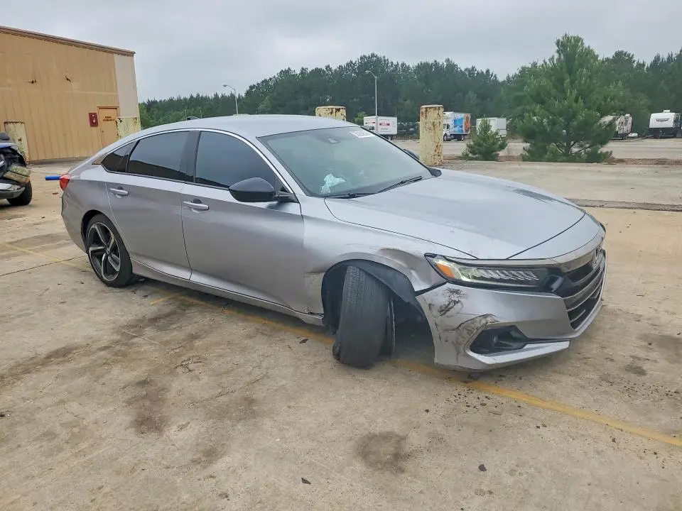 2021 HONDA ACCORD SPORT  