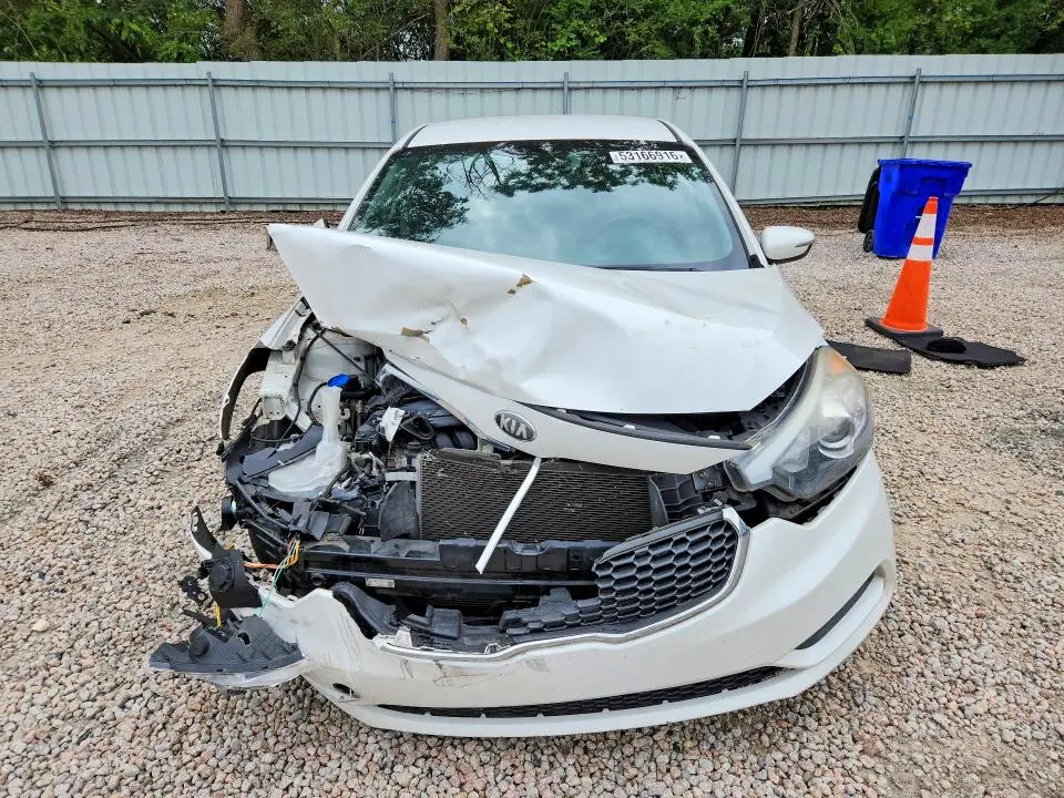 2016 KIA FORTE LX  
