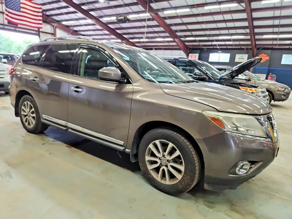 2014 NISSAN PATHFINDER S  