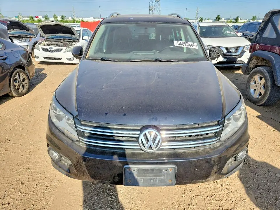 2013 VOLKSWAGEN TIGUAN S  