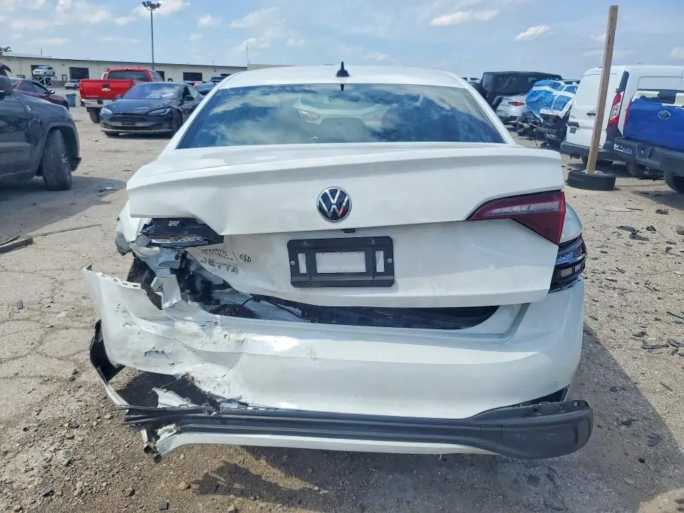 2024 VOLKSWAGEN JETTA SPORT  