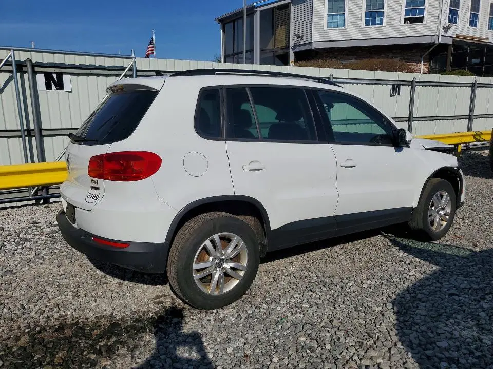 2017 VOLKSWAGEN TIGUAN S  