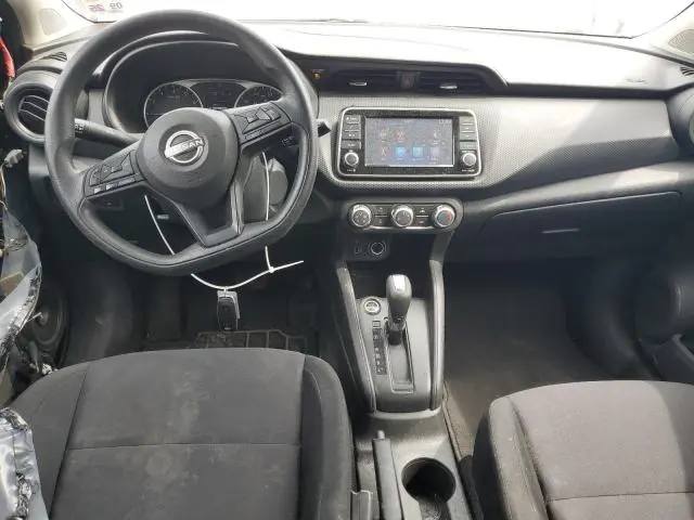 2023 NISSAN KICKS S  