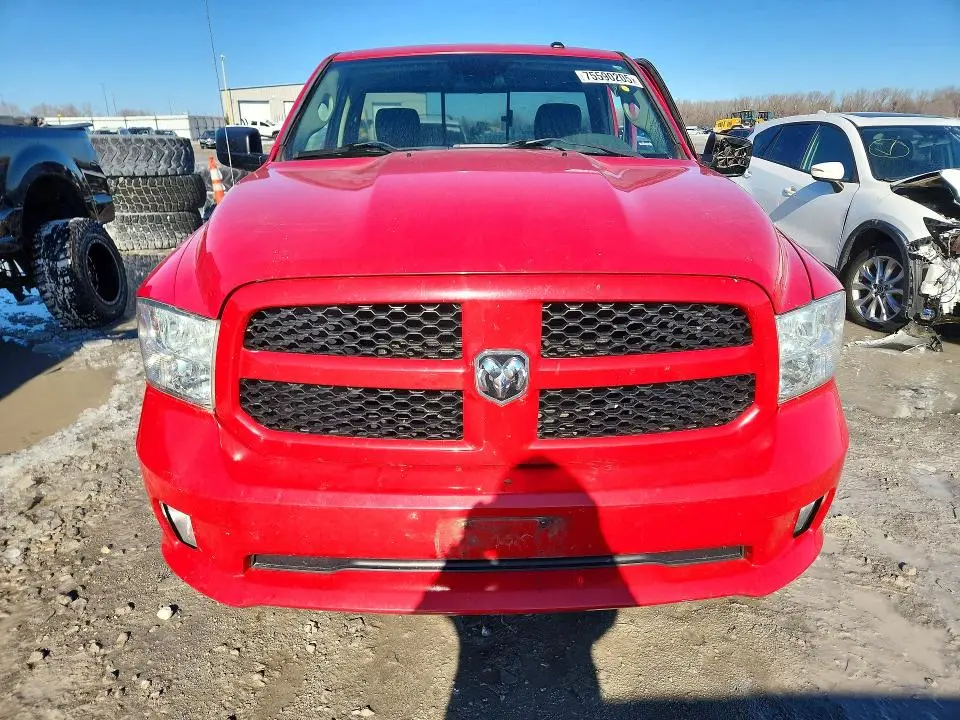 2013 RAM 1500 ST  